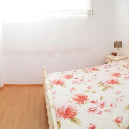 Casa De Acolhedora/ Cosy House بيت للعطل *